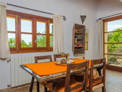 DiningRoom