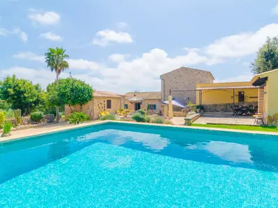 PoolOfHouse