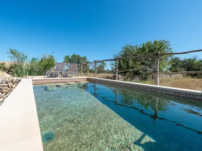 PoolOfHouse