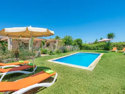 PoolOfHouse