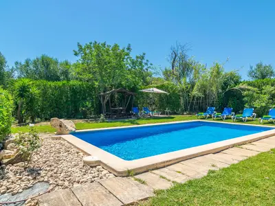 PoolOfHouse