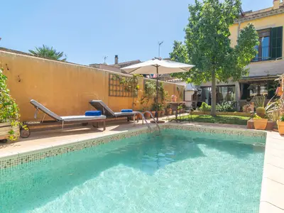 PoolOfHouse