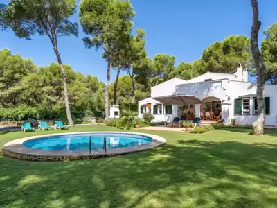PoolOfHouse