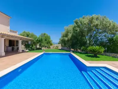 PoolOfHouse