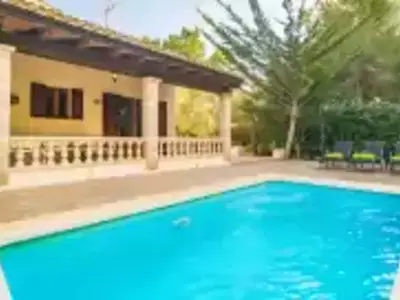 PoolOfHouse