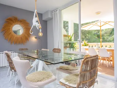 DiningRoom