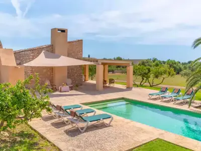 PoolOfHouse