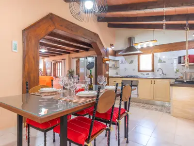 DiningRoom