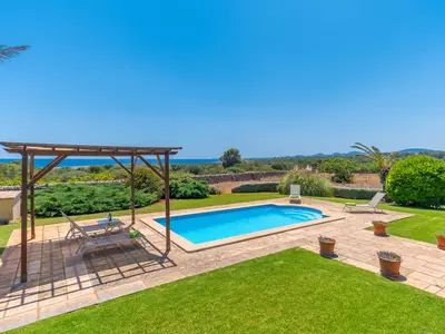 Villa für 7 Personen (22 m²) in S'Illot-Cala Morlanda 5/10