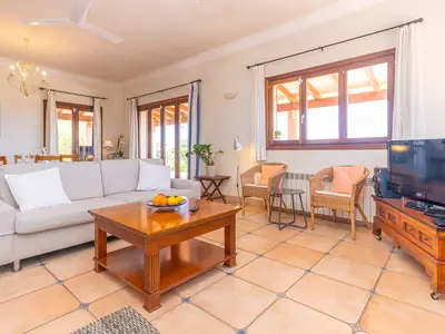 Villa für 7 Personen (22 m²) in S'Illot-Cala Morlanda 10/10