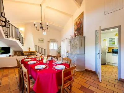 DiningRoom