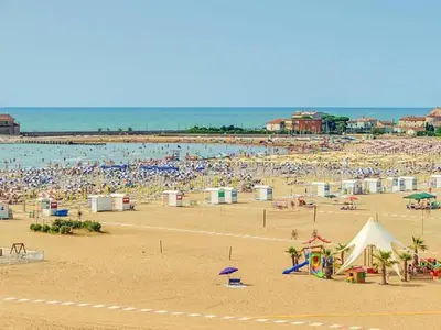 AreaSummer1KM