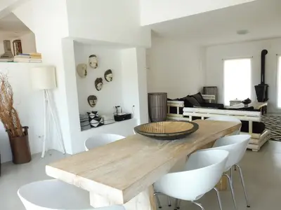 DiningRoom
