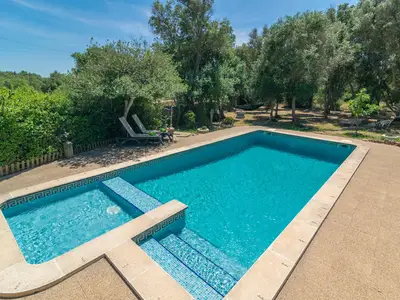 PoolOfHouse