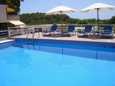 PoolOfHouse