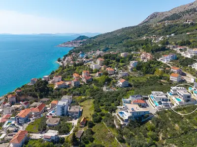 
Ausgestattet mit kostenlosem WLAN und einem vollklimatisierten Belüftungssystem in der gesamten Villa ist Ihr Komfort das ganze Jahr über garantiert.