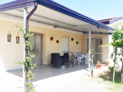 Villa für 6 Personen (120 m²) in Ovile la Marinella 1/10