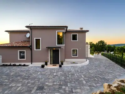 Villa für 8 Personen (271 m²) in Vranje Selo 3/10