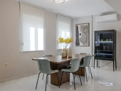 DiningRoom