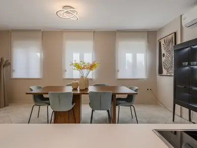 DiningRoom
