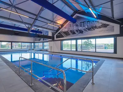 PoolOfHouse