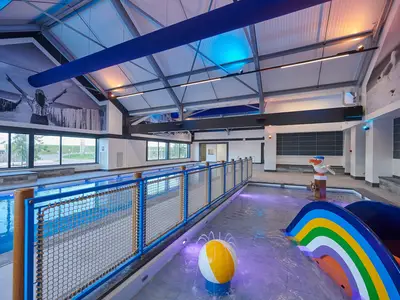 PoolOfHouse