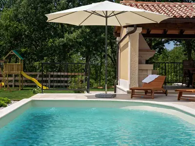 Villa für 8 Personen (155 m²) in Čuletov Breg 9/10