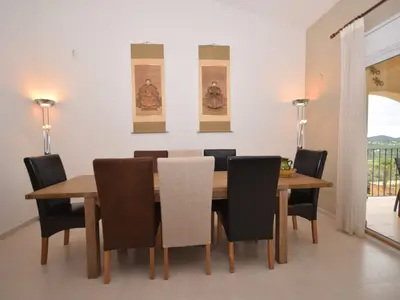 DiningRoom