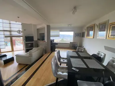 DiningRoom
