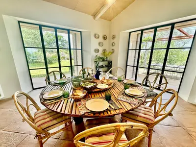 DiningRoom