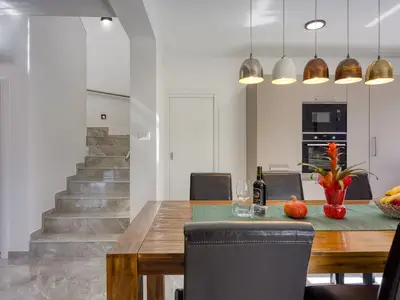 Villa für 8 Personen (200 m²) in Krnica 4/10