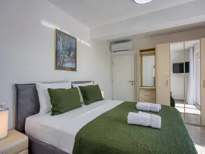 Villa für 8 Personen (200 m²) in Krnica 6/10