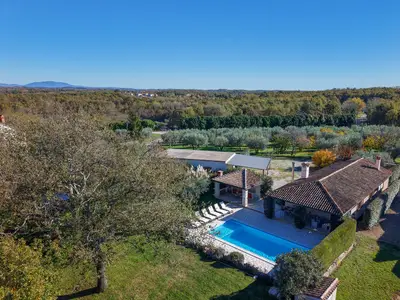 Villa für 6 Personen (100 m²) in Višnjan 6/10