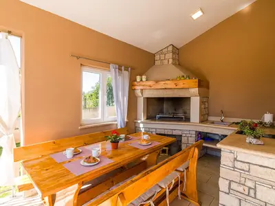 Villa für 8 Personen (130 m²) in Divsici 4/10