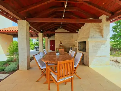 Villa für 9 Personen (318 m²) in Butkovići 9/10