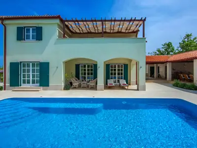 Villa für 10 Personen (350 m²) in Orbanići 7/10