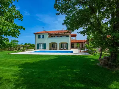 Villa für 10 Personen (350 m²) in Orbanići 10/10