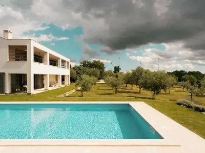 Villa für 12 Personen (600 m²) in Smoljanci 10/10