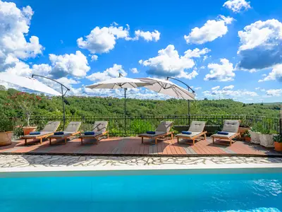 Villa für 8 Personen (242 m²) in Momjan 1/10