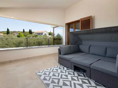 Villa für 6 Personen (160 m²) in Kremenići 4/10