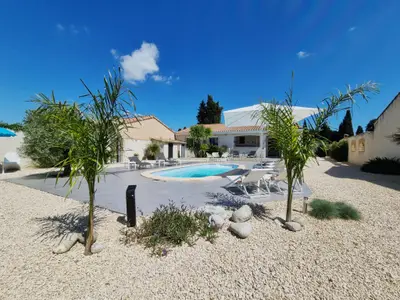 Außenseite Ferienhaus [Sommer]