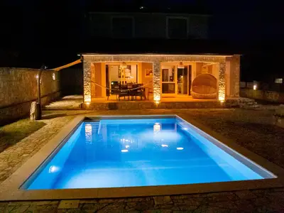 Villa für 6 Personen (165 m²) in Matohanci 4/10