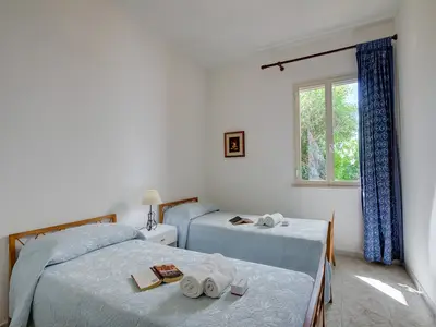 Zweites Schlafzimmer