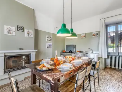 Küche und Essbereich