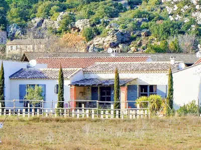 Außenseite Ferienhaus [Sommer]