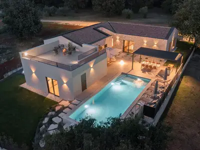 Villa für 8 Personen (200 m²) in Tar 1/10