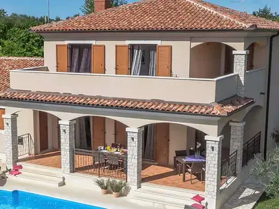 Villa für 8 Personen (120 m²) in Divsici 4/10