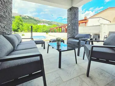 Villa für 10 Personen (350 m²) in Baška 1/10