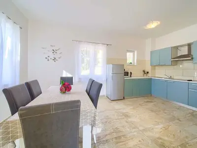 Villa für 10 Personen (140 m²) in Krk 10/10