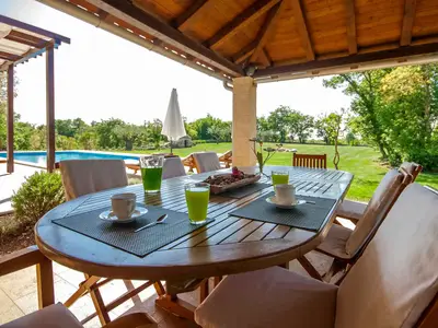 Villa für 10 Personen (300 m²) in Orbanići 3/10